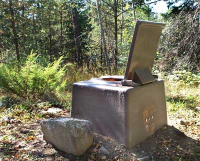 Photo of an accessible toilet in the wilderness area.