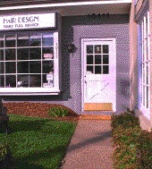 photo showing entrance to a small business with one step at the entrance 